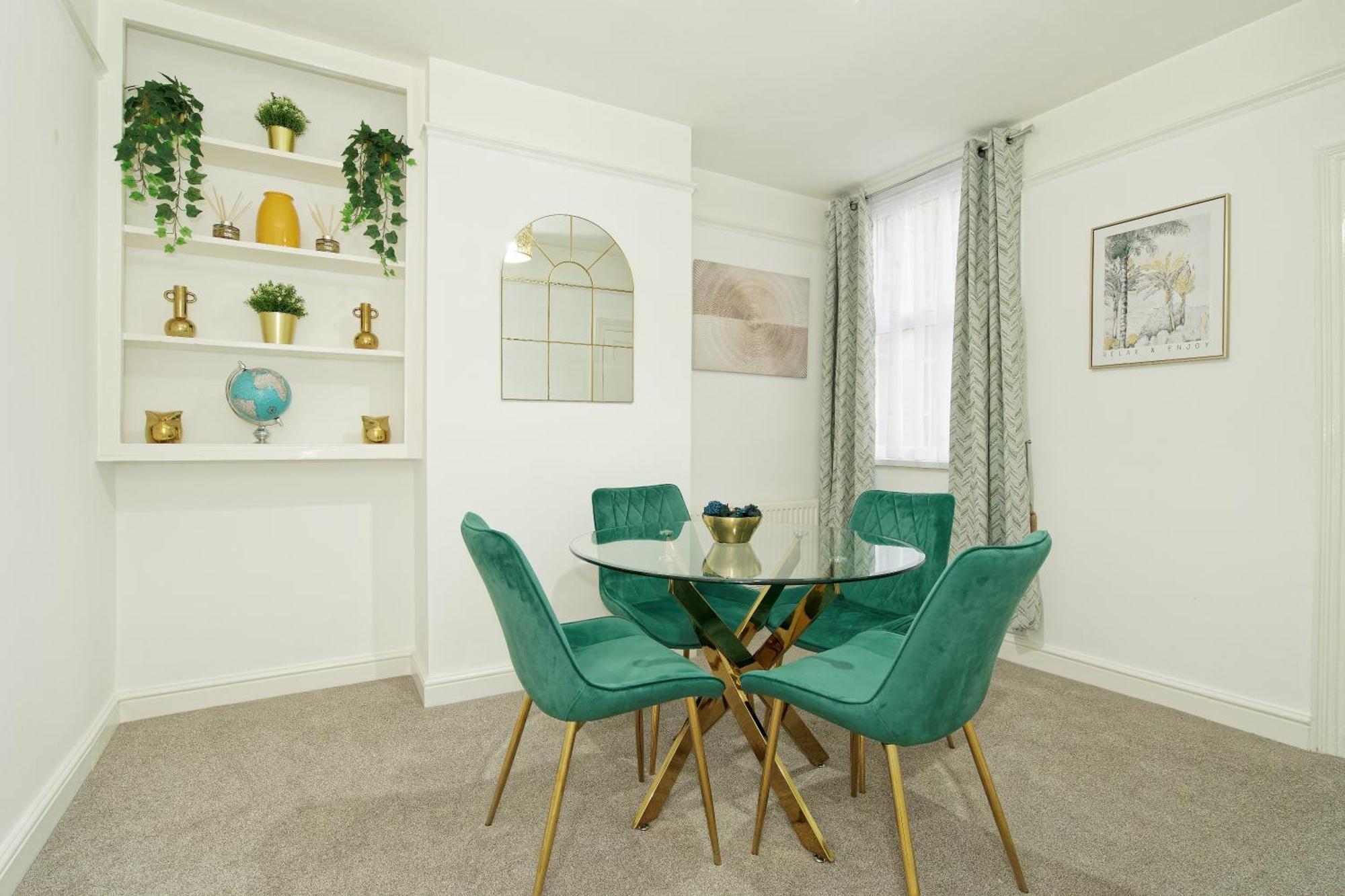 Lovely Luxury 3 Bed House Apartment Chatham  Exterior photo